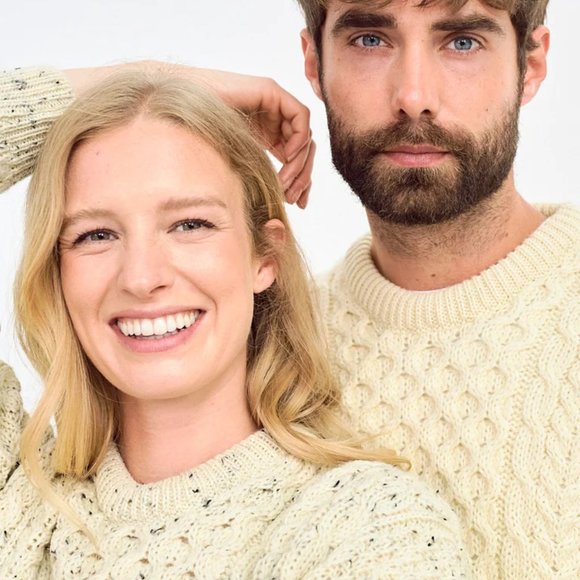 NWT - Inishbofin Traditional Aran Sweater - Flecked Cream ( Knives Out Style) -S - Picture 1 of 16